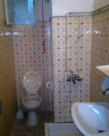 Hide Away Ýpsos