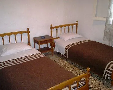 Hide Away Ýpsos
